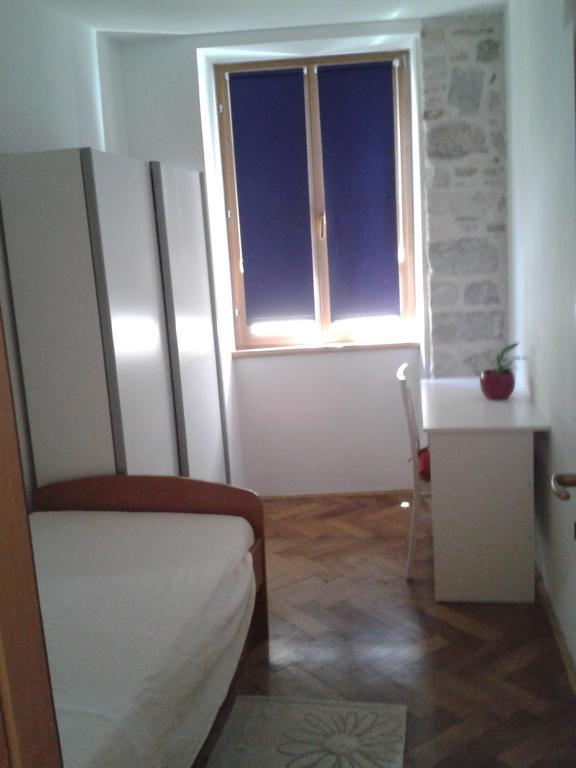Old Town Apartment Mila Split Habitación foto